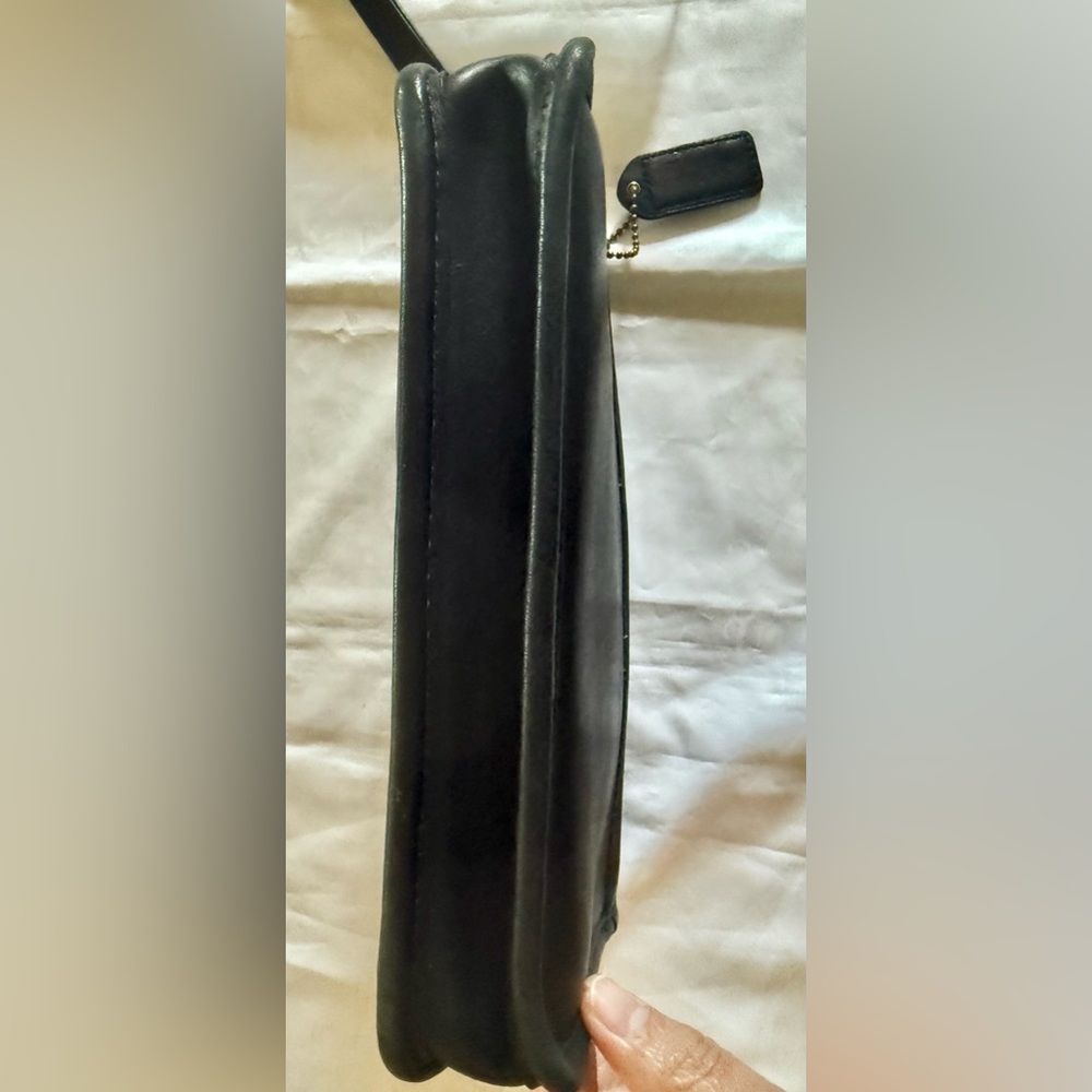 Vintage Coach Black Leather Clutch/wristlet - Picture 6 of 6
